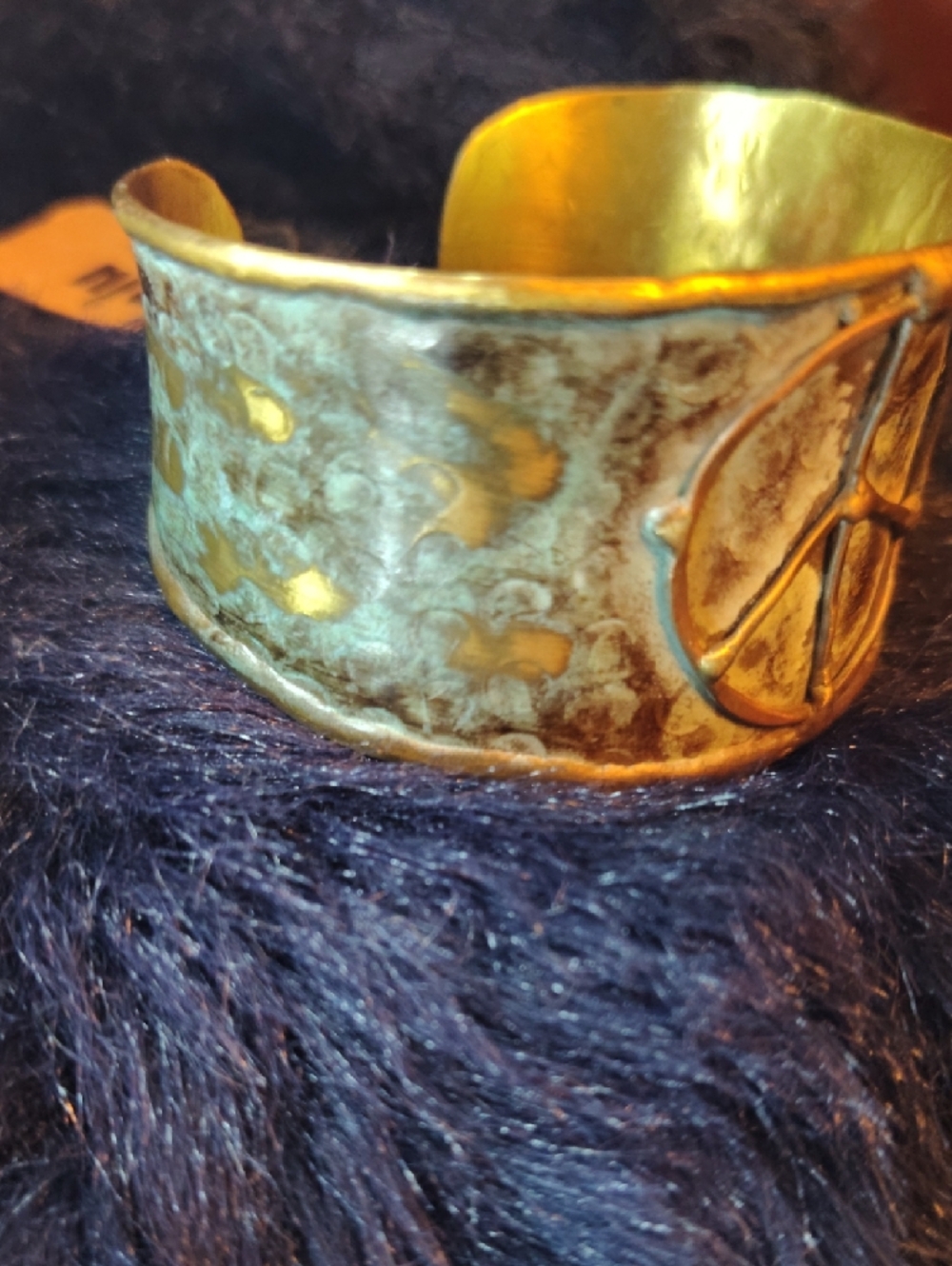 Anju Brass Peace Sign Handcrafted Cuff Bracelet - Picture 6 of 7